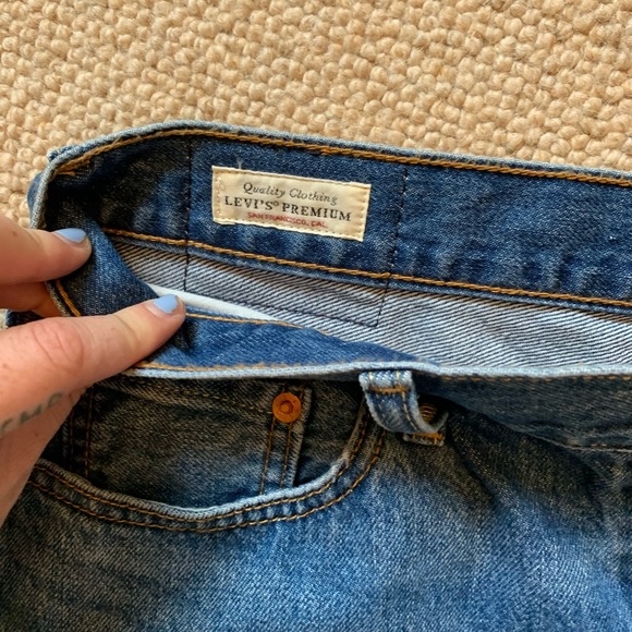 levis denim skirt - Picture 6 of 8